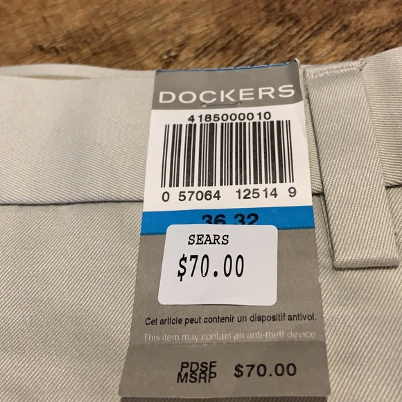 Dockers Classic Fit Signature khakis - Picture 5 of 11